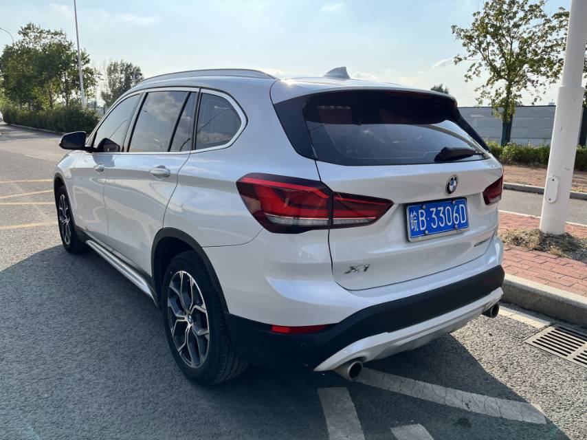 BMW X1 2021 изображение автомобиля #4