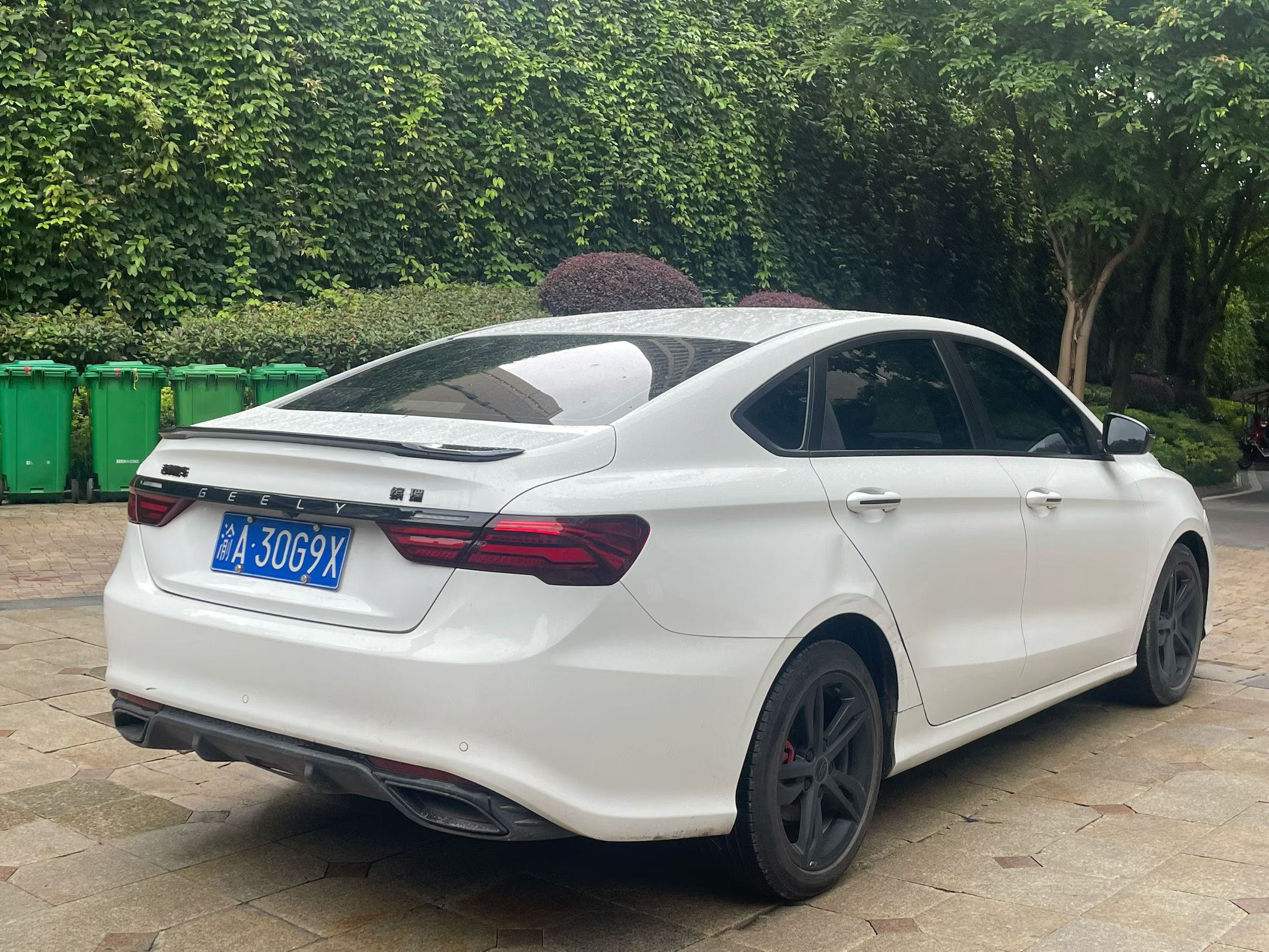 GEELY Binray 2021 car image #9