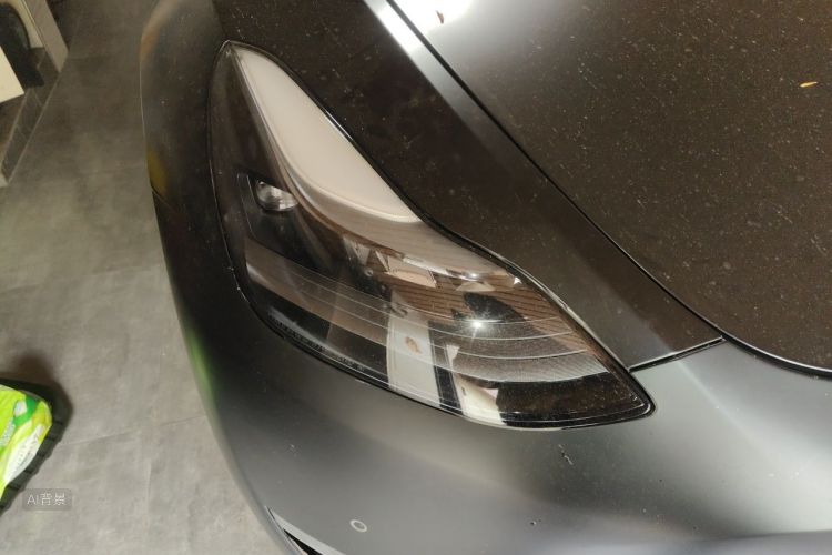 Tesla Model Y 2023 car image #8