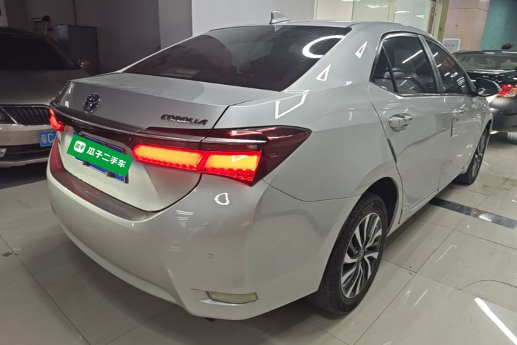 Toyota Corolla 2017 #7 Toyota Corolla 2017 car image #7
