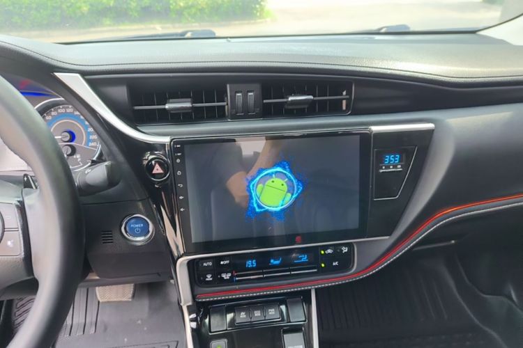 Toyota Corolla 2019 car image #13