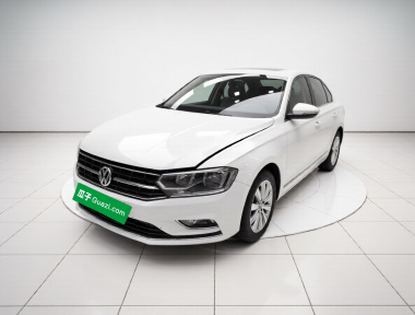 Volkswagen Bora 2016 car image 