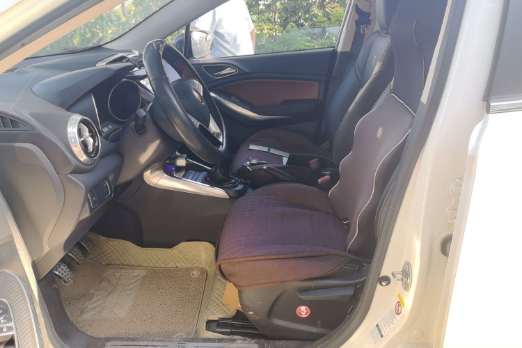 BYD Yuan 2016 car image #15