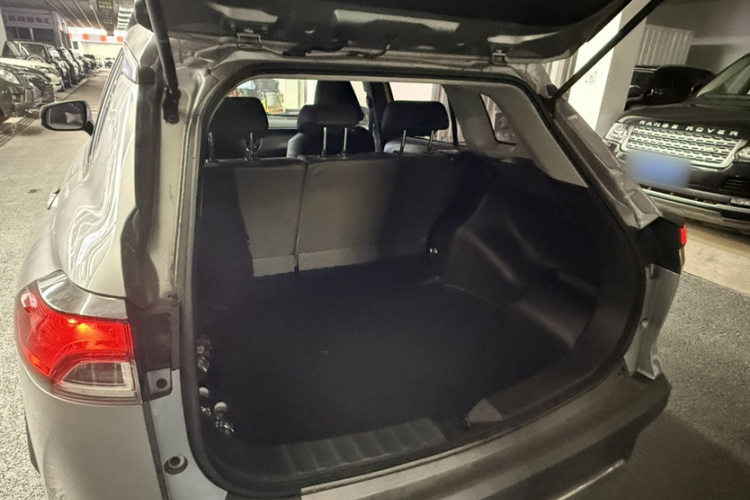 Toyota Corolla Cross 2024 immagine di auto #25