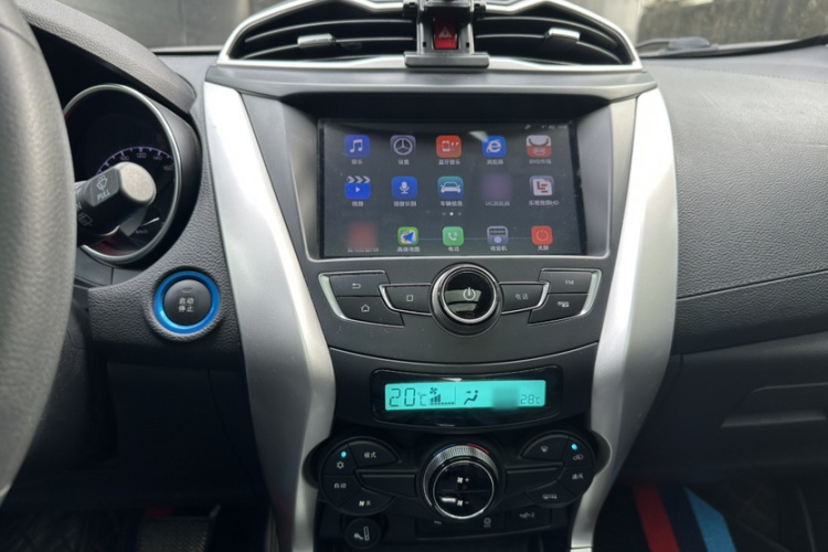 BYD Yuan New Energy 2019 car image #15