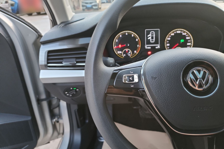 Volkswagen Lavida 2019 imagen de coche #18