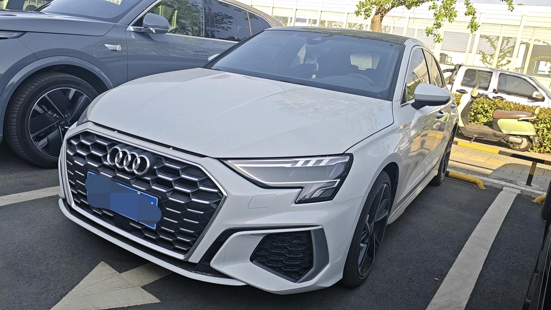 2022 car image 