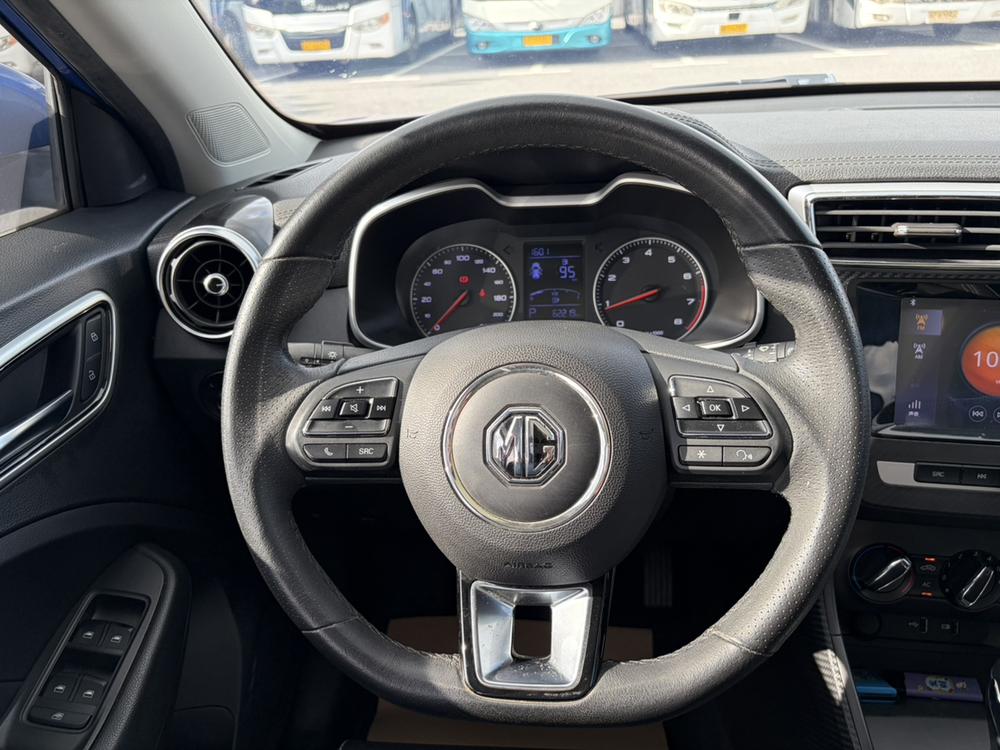 MG ZS 2017 car image #21