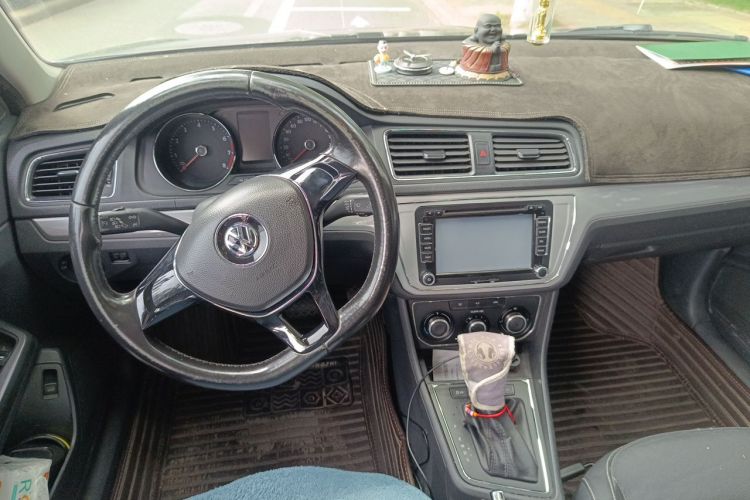 Volkswagen Lavida 2015 car image #7