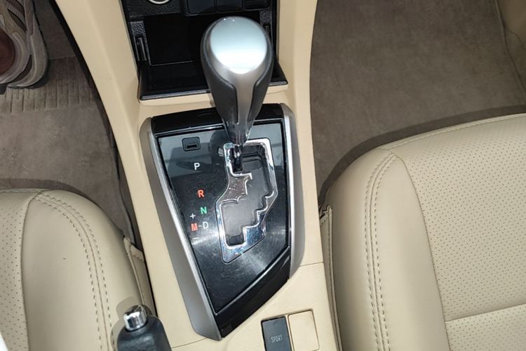 Toyota Corolla 2014 car image #14