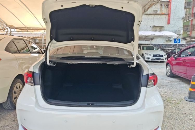 Toyota Corolla 2020 #19 Toyota Corolla 2020 car image #19