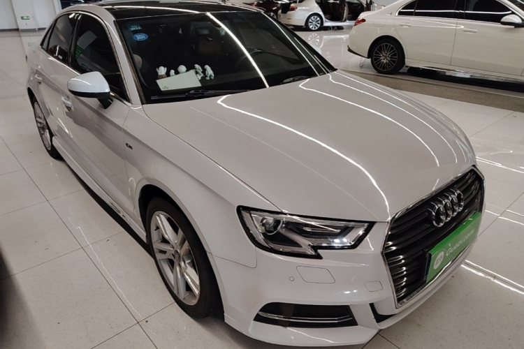 Audi A3 2018 #4 Audi A3 2018 car image #4