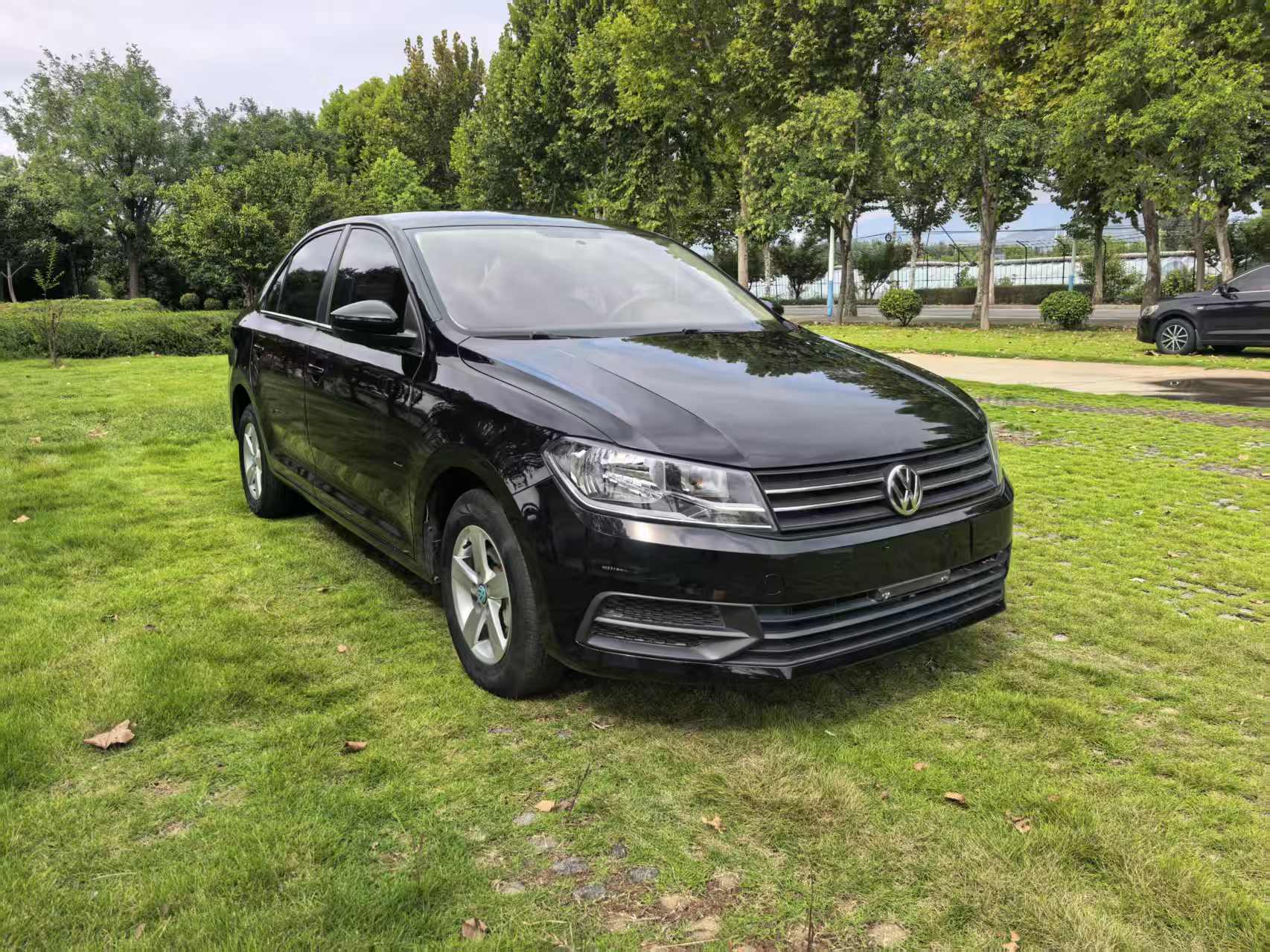 Volkswagen Santana 2019 #3 Volkswagen Santana 2019 car image #3