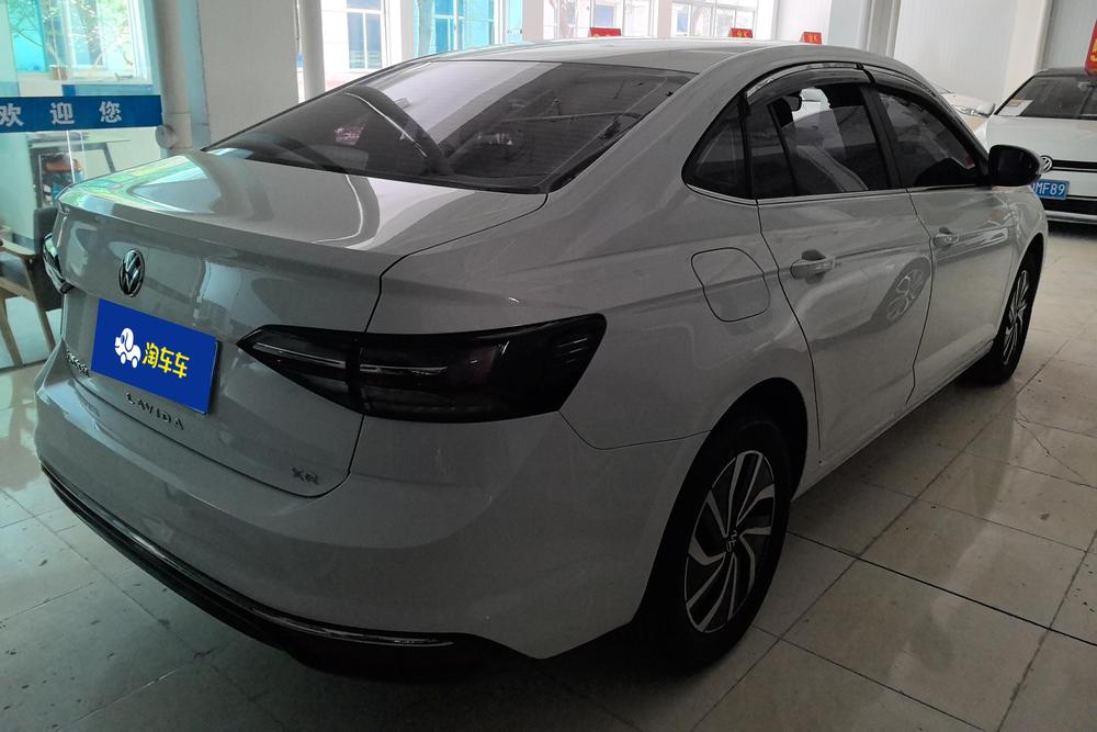 Volkswagen Lavida 2025 car image #3