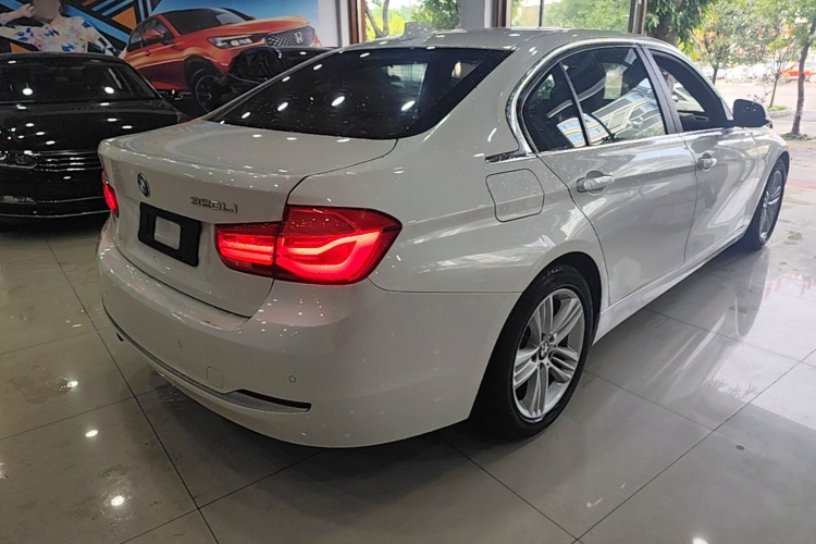 BMW 3 Series 2016 #7 BMW 3 Series 2016 car image #7