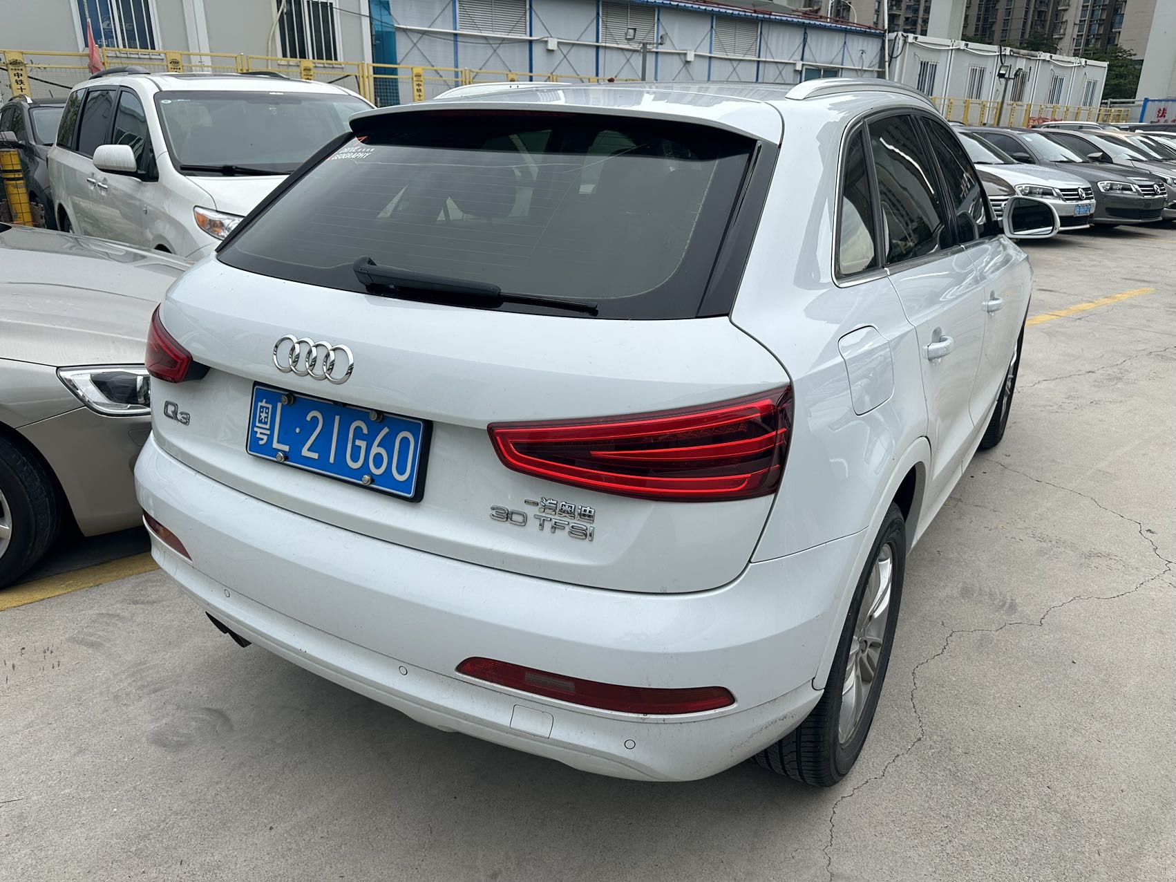 Audi Q3 2016 #3 Audi Q3 2016 car image #3