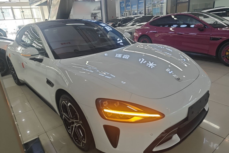 MI SU7 2024 car image #4
