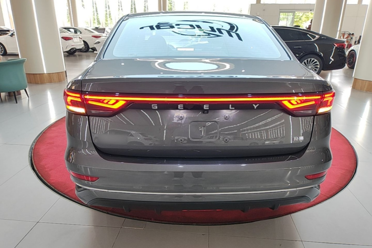 GEELY Emgrand 2022 #4 GEELY Emgrand 2022 car image #4