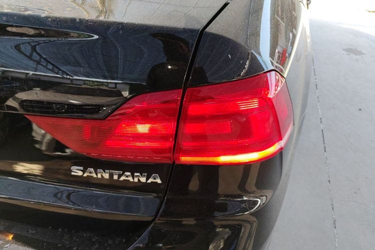 Volkswagen Santana 2017 car image #8