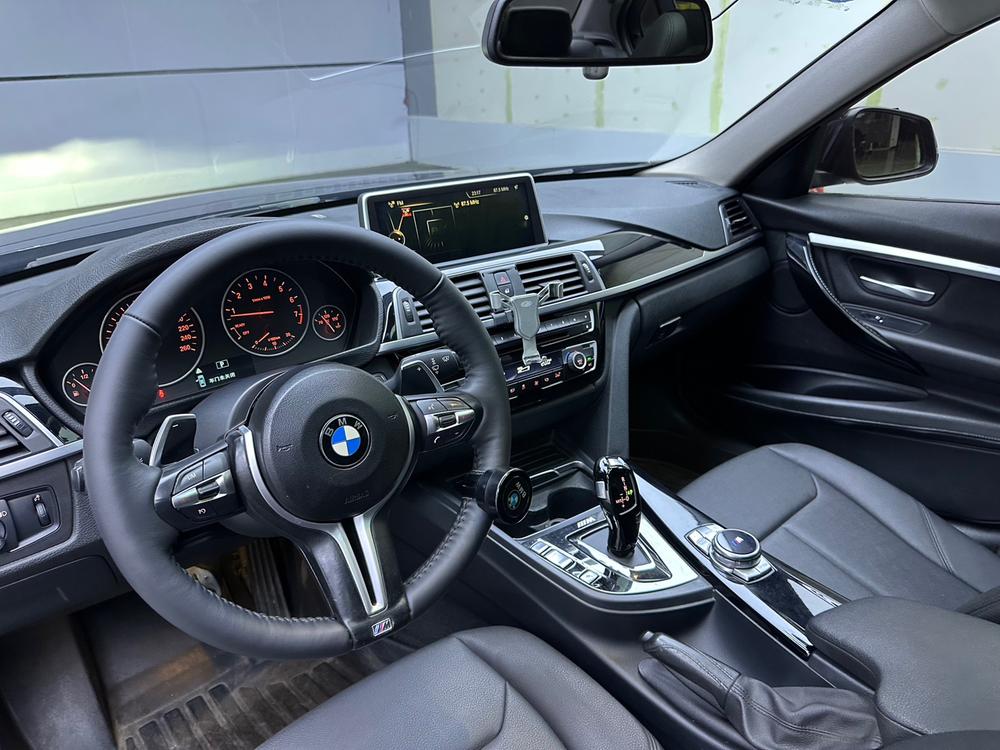 BMW 3 Series 2017 #11 BMW 3 Series 2017 car image #11