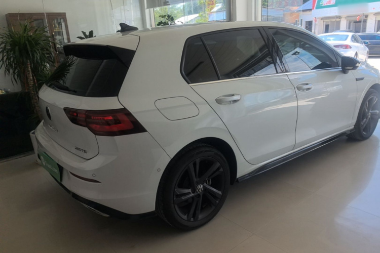 Volkswagen Golf 2024 #7 Volkswagen Golf 2024 car image #7