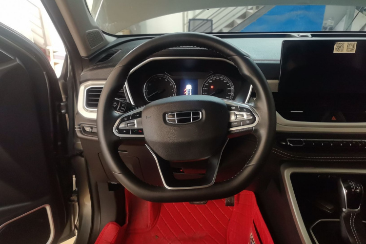 GEELY Vision X6 2020 immagine di auto #11