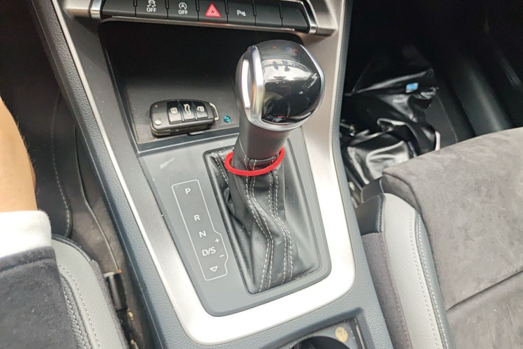 Audi Q3 2019 #18 Audi Q3 2019 car image #18