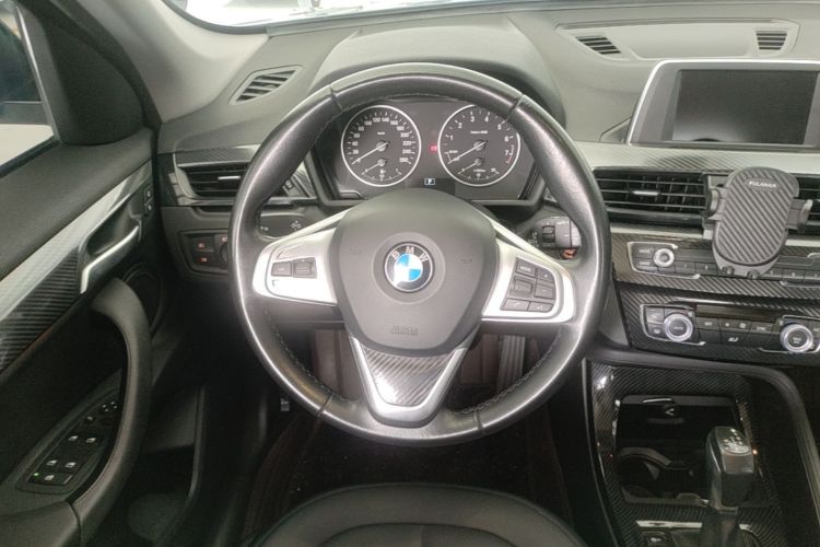 BMW X1 2018 car image #11