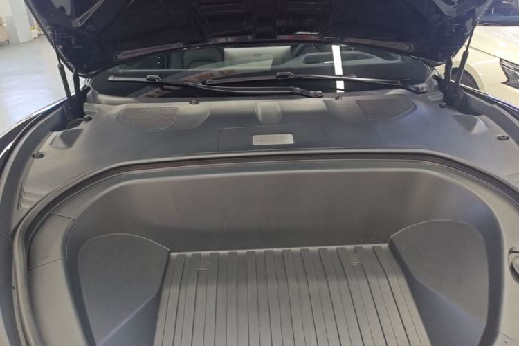MI SU7 2025 immagine di auto #20