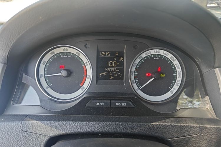 Skoda Rapid 2019 #12 Skoda Rapid 2019 image de voiture #12