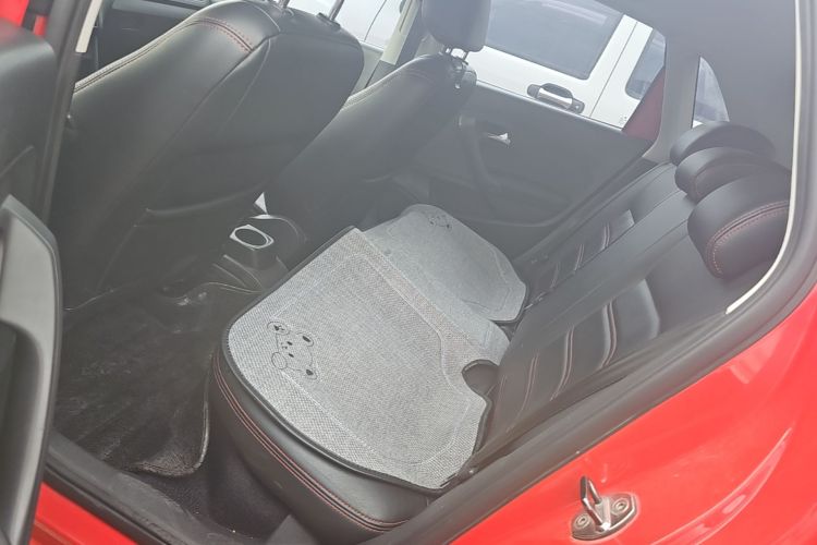 Volkswagen Polo 2019 #17 Volkswagen Polo 2019 car image #17