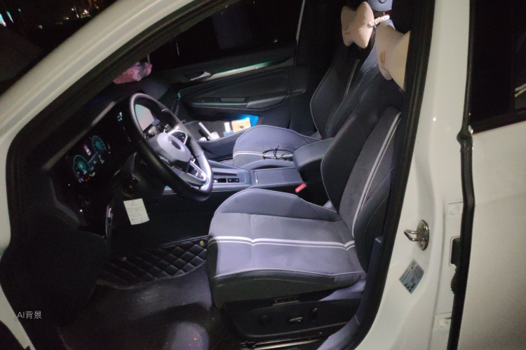 Volkswagen Golf 2022 immagine di auto #17