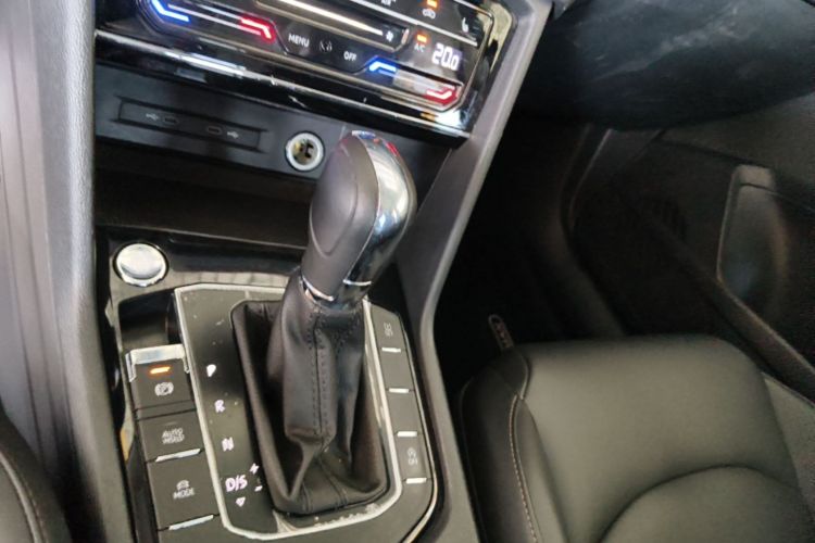 Volkswagen Tharu 2021 image de voiture #14