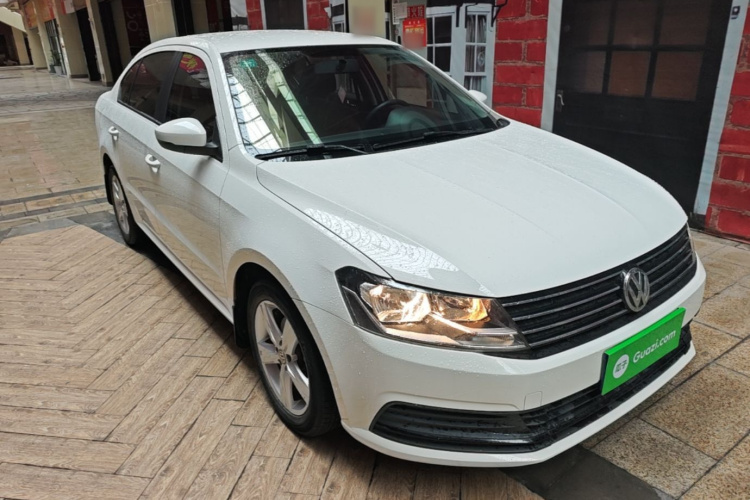 Volkswagen Lavida 2017 car image #4