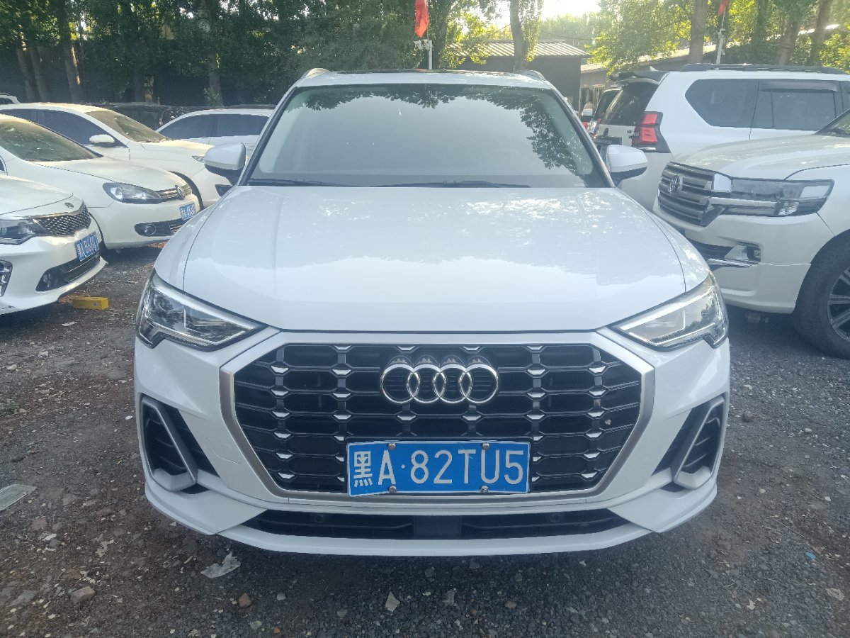 Audi Q3 2021 Audi Q3 2021 car image