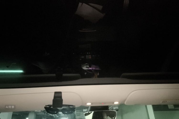 Tesla Model 3 2023 car image #20