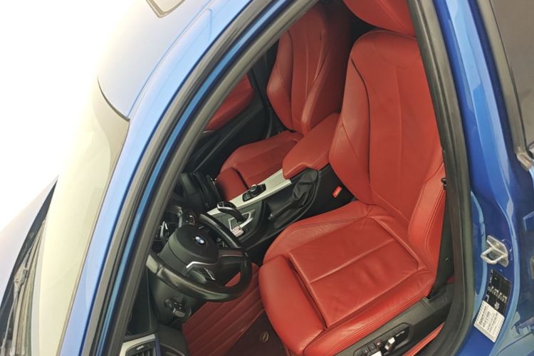 BMW 3 Series 2019 #15 BMW 3 Series 2019 car image #15