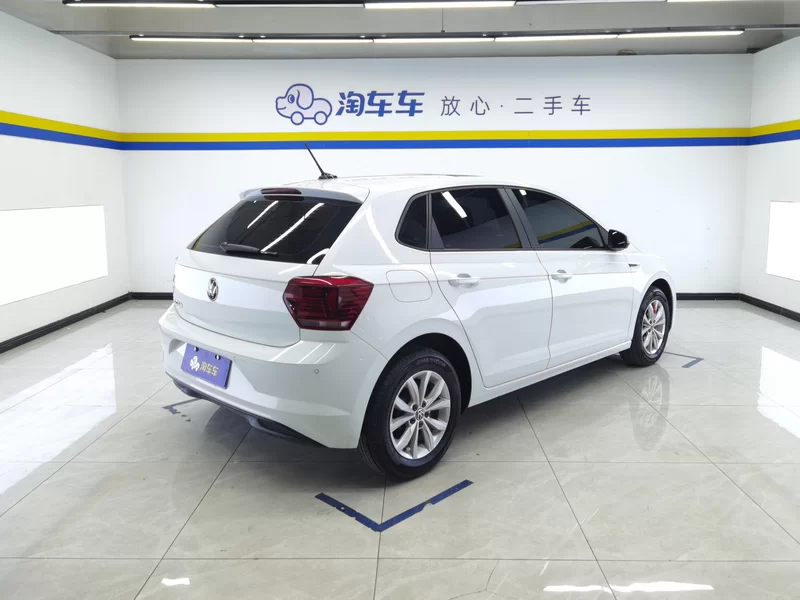 Volkswagen Polo 2023 immagine di auto #2