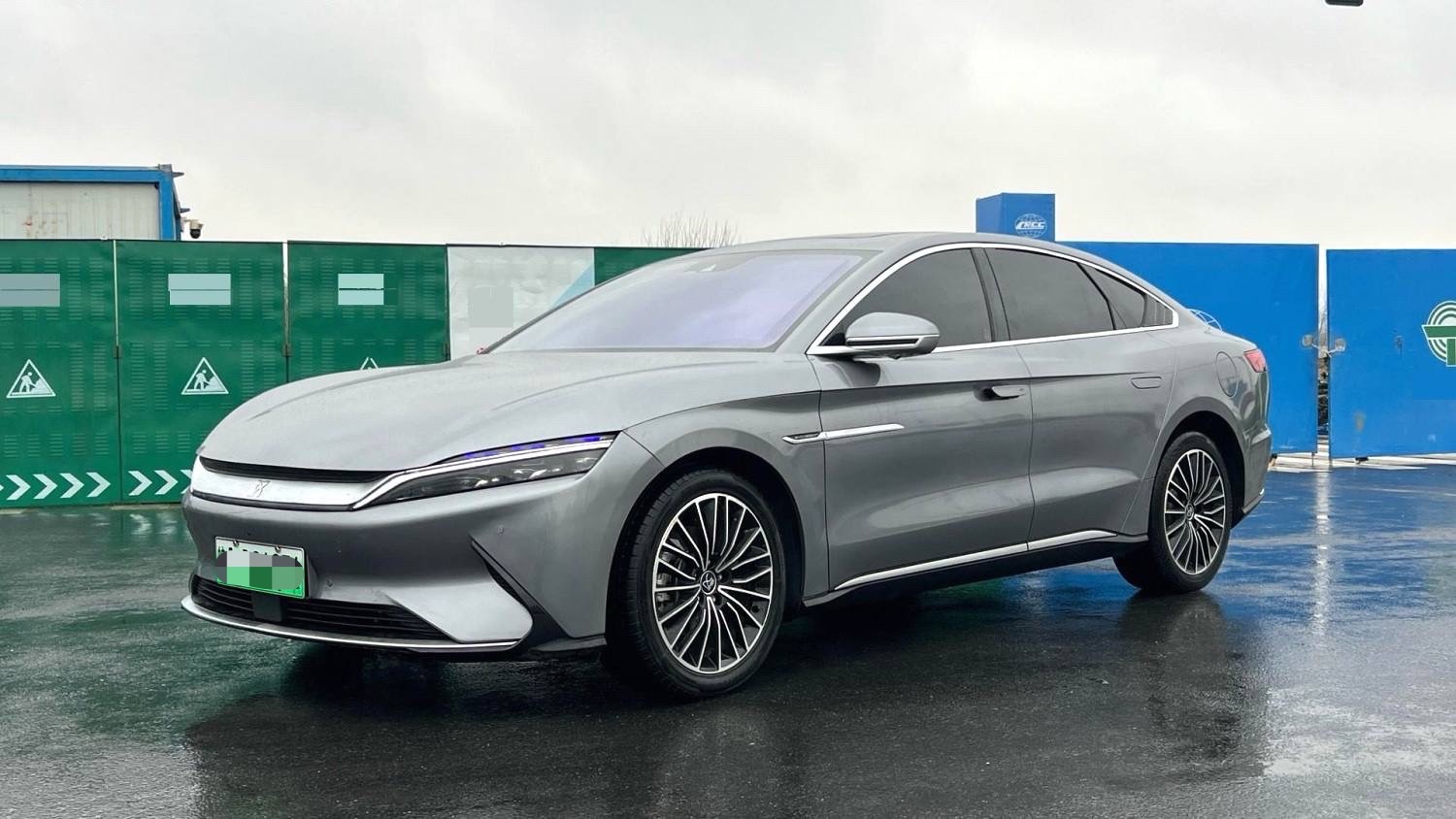 BYD Han 2023 BYD Han 2023 car image