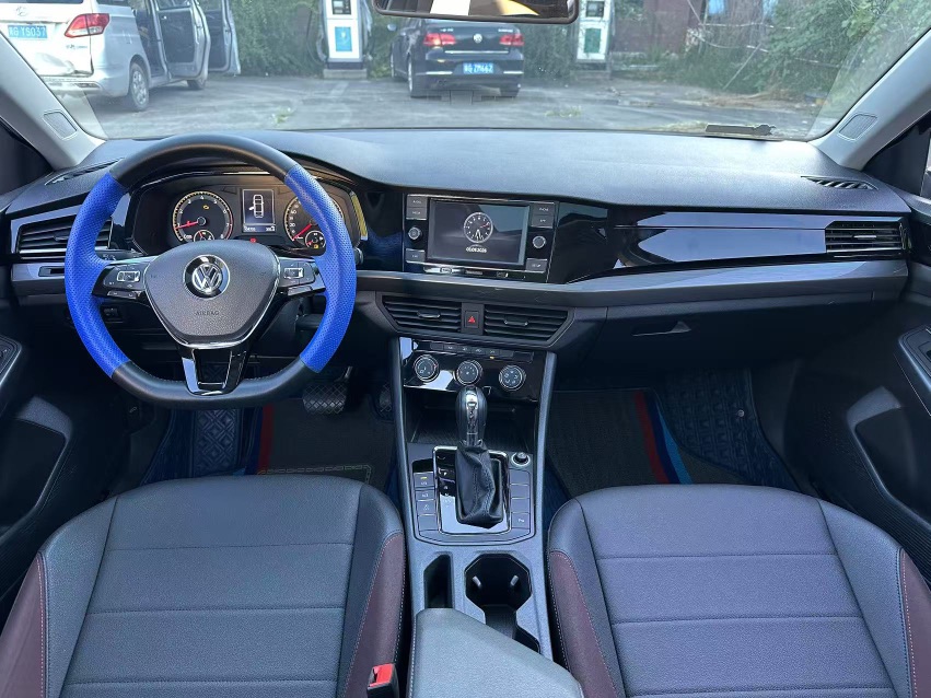 Volkswagen Bora 2020 car image #5