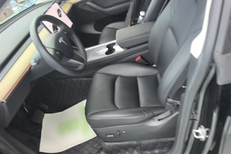 Tesla Model Y 2022 #15 Tesla Model Y 2022 car image #15