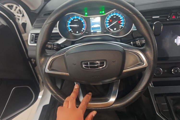 GEELY Emgrand 2020 #11 GEELY Emgrand 2020 car image #11
