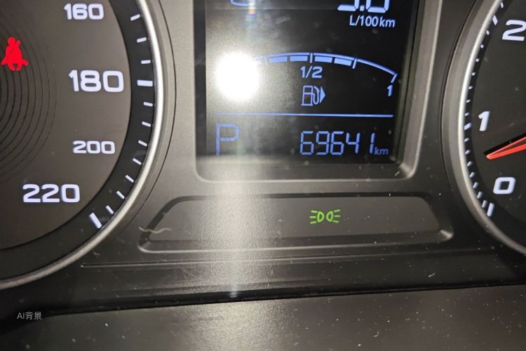 MG ZS 2017 car image #14