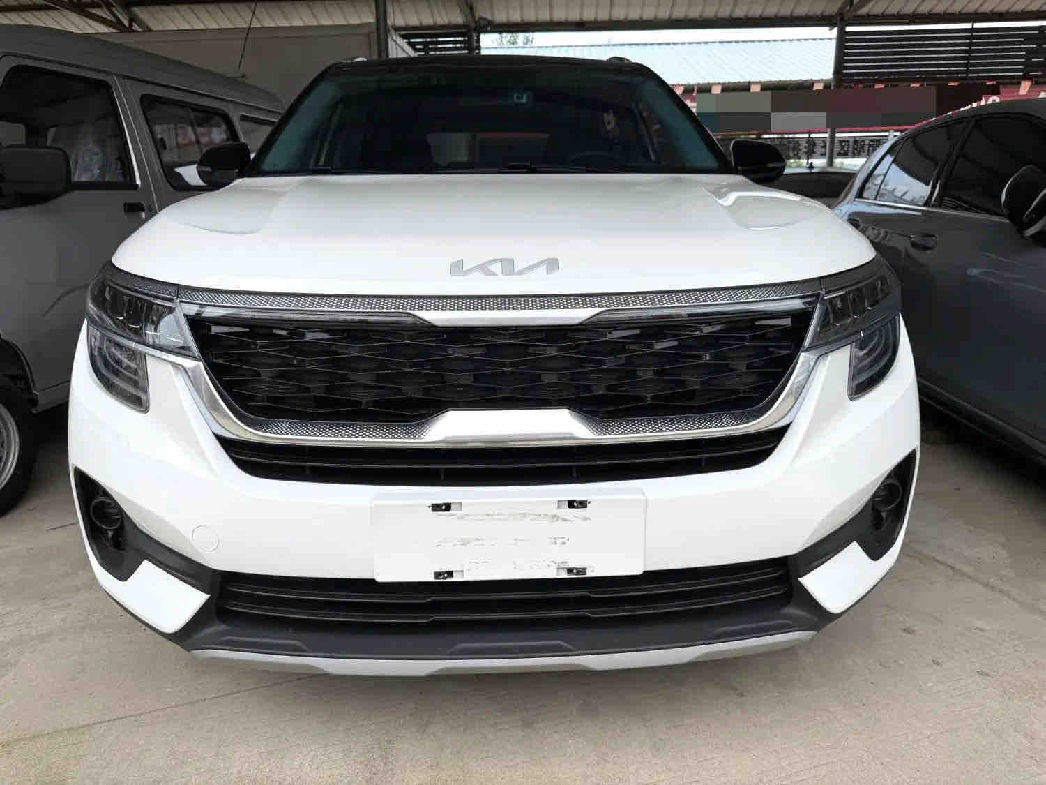Kia Seltos 2023 #2 Kia Seltos 2023 car image #2
