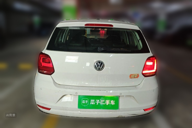 Volkswagen Polo 2016 car image #6