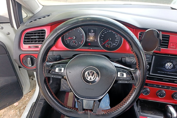 Volkswagen Golf 2018 #11 Volkswagen Golf 2018 car image #11