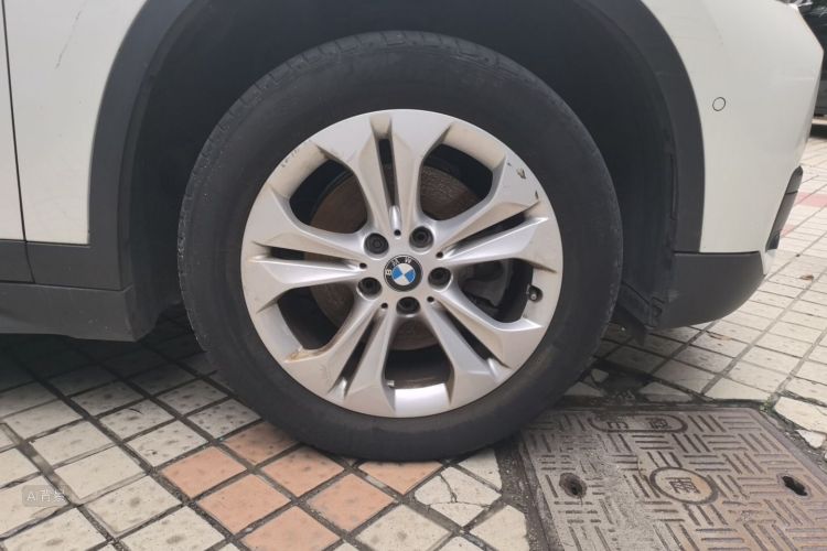 BMW X1 2017 car image #9