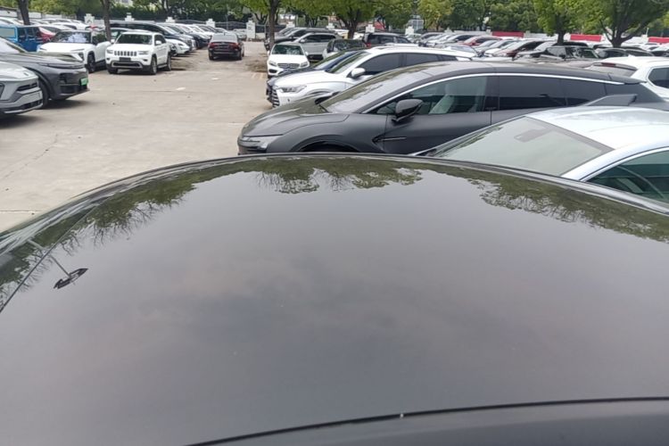 Tesla Model Y 2021 immagine di auto #25