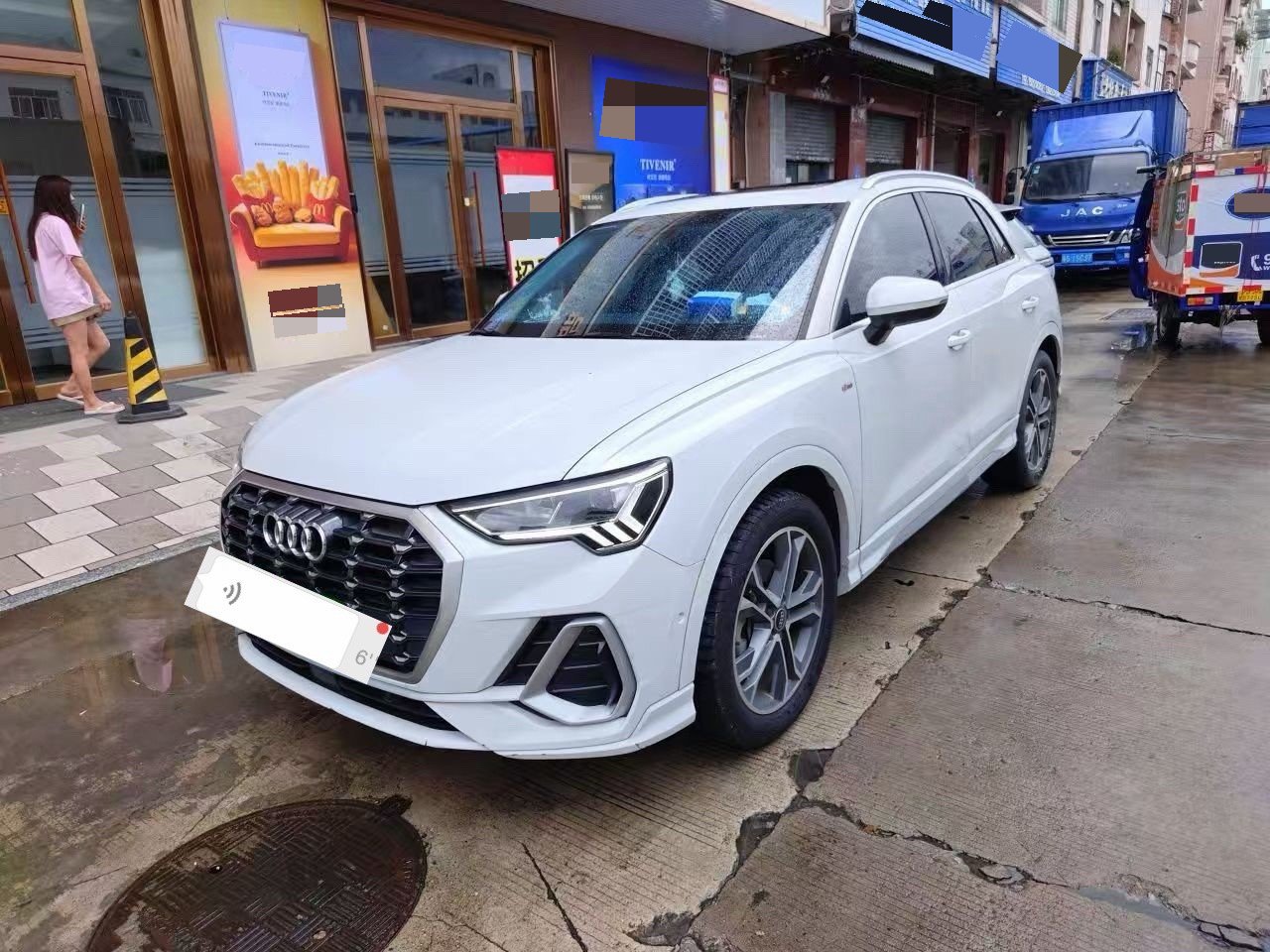 Audi Q3 2022 Audi Q3 2022 car image
