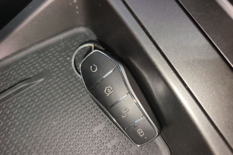 BYD YuanUP 2024 car image #9